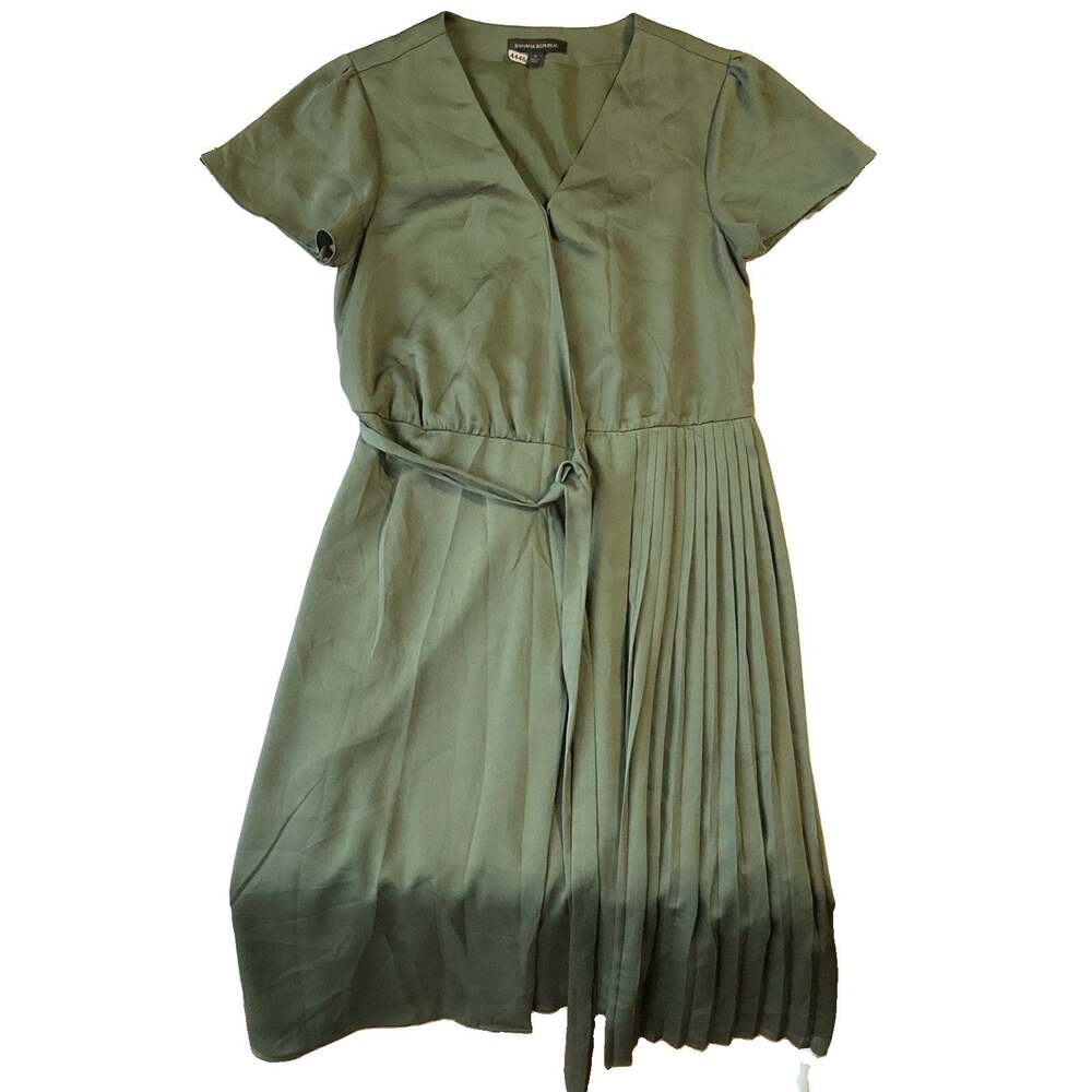 Banana Republic Women Midi Dress S Green Fit & Flare Pleated Belt Short Sleeve